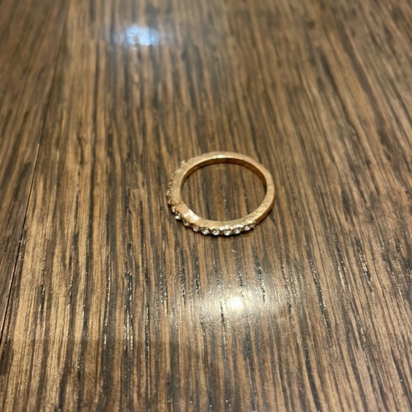 Gold Designed Rings - Pack of 7 - Picture 3 of 8